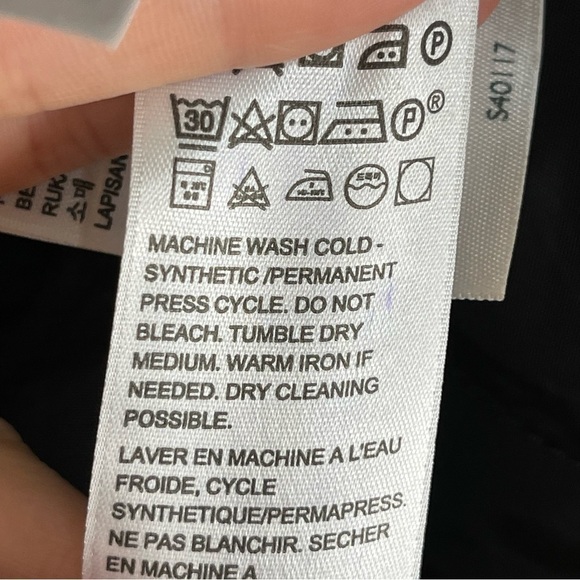 Levi’s Leopard Print Sherpa Tucker Jacket Size Medium Women IRREGULAR - Picture 15 of 15